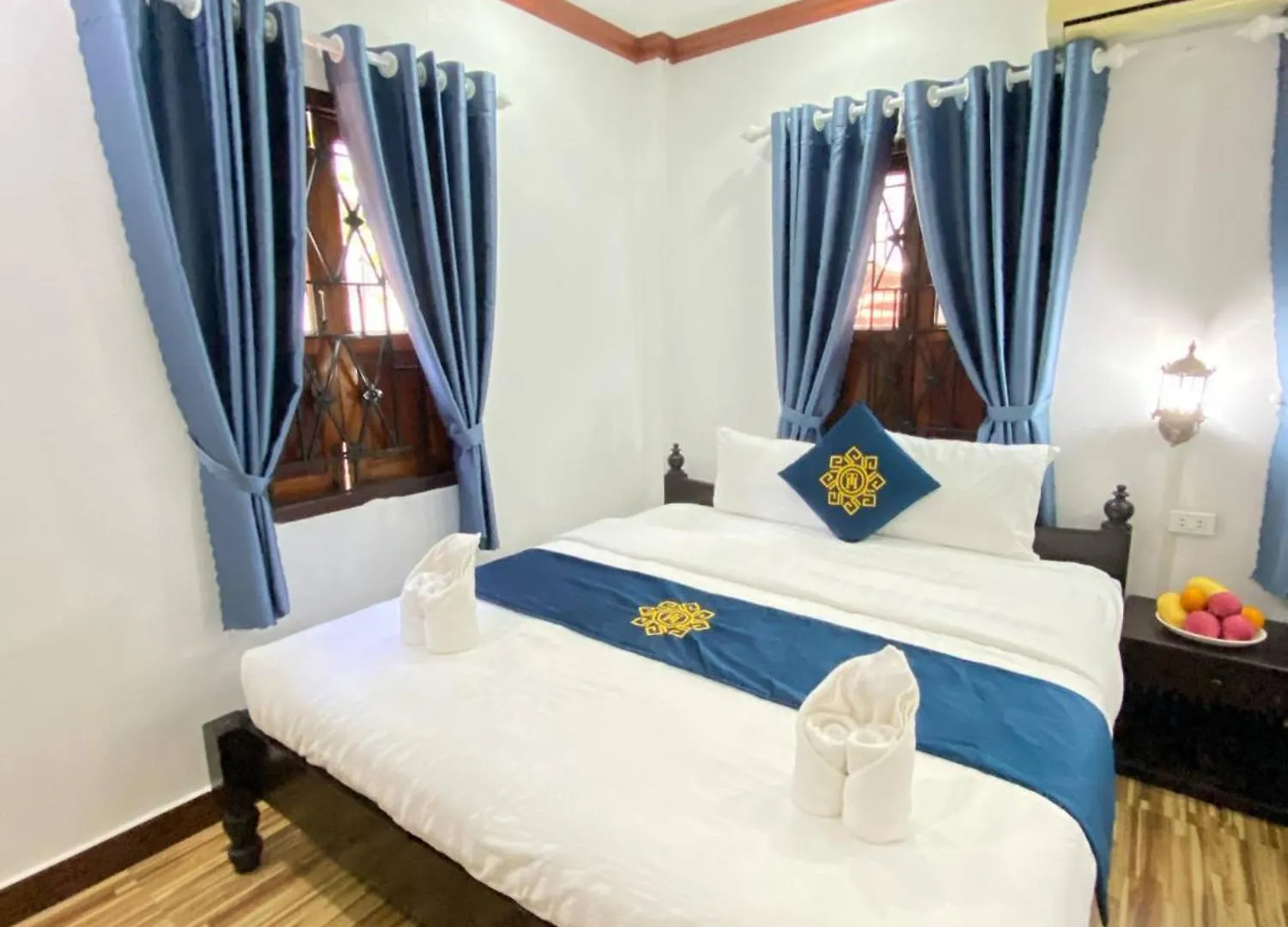 ** Hotel Luangprabang Singharat Place 2 Laos