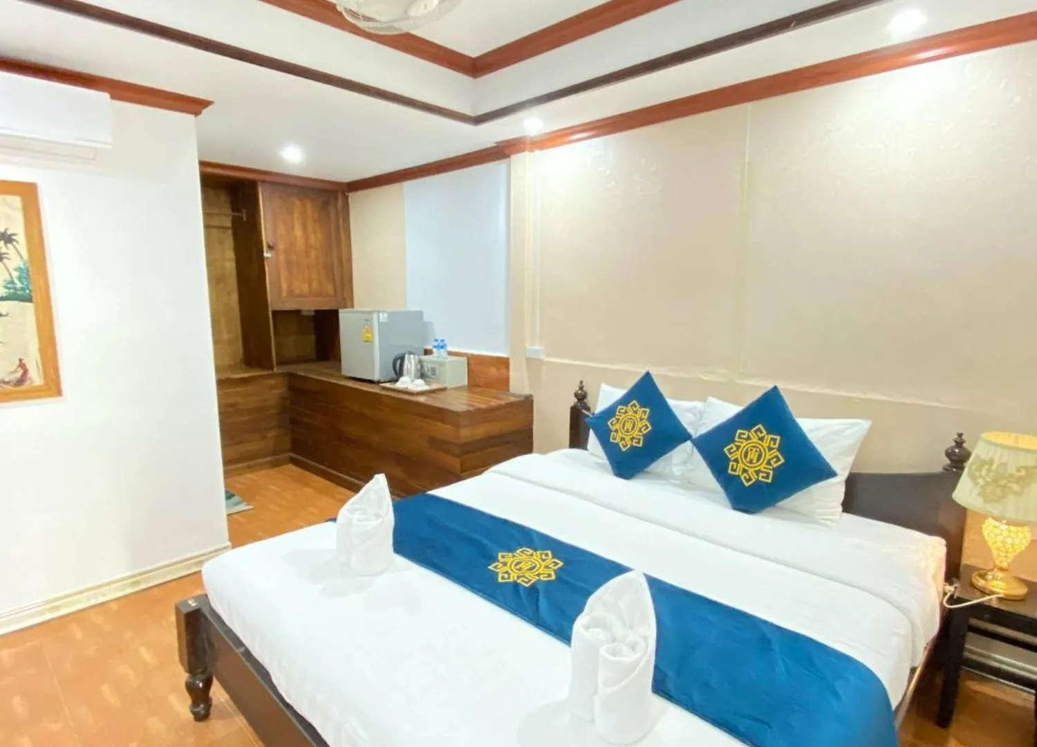 Hotel Luangprabang Singharat Place 2